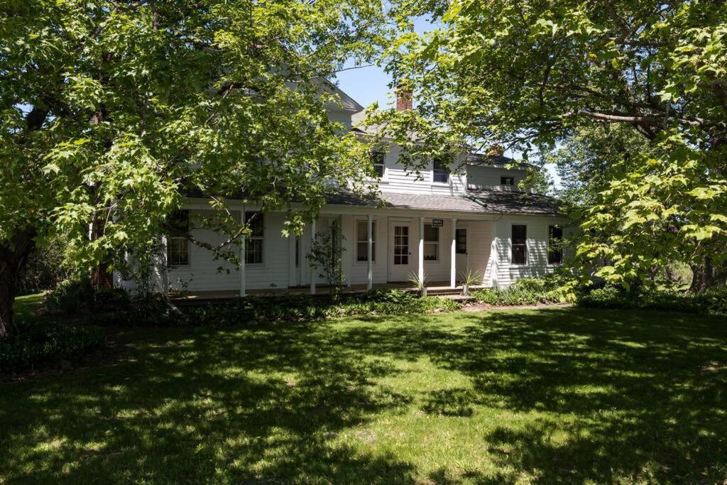 King Hill Cottage Greenville Экстерьер фото
