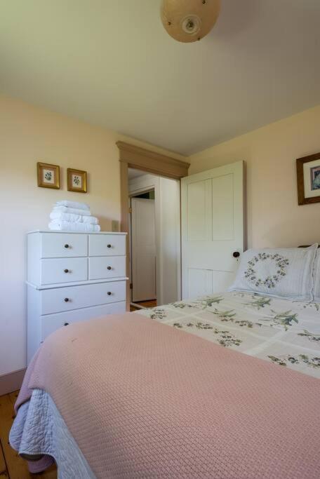 King Hill Cottage Greenville Экстерьер фото